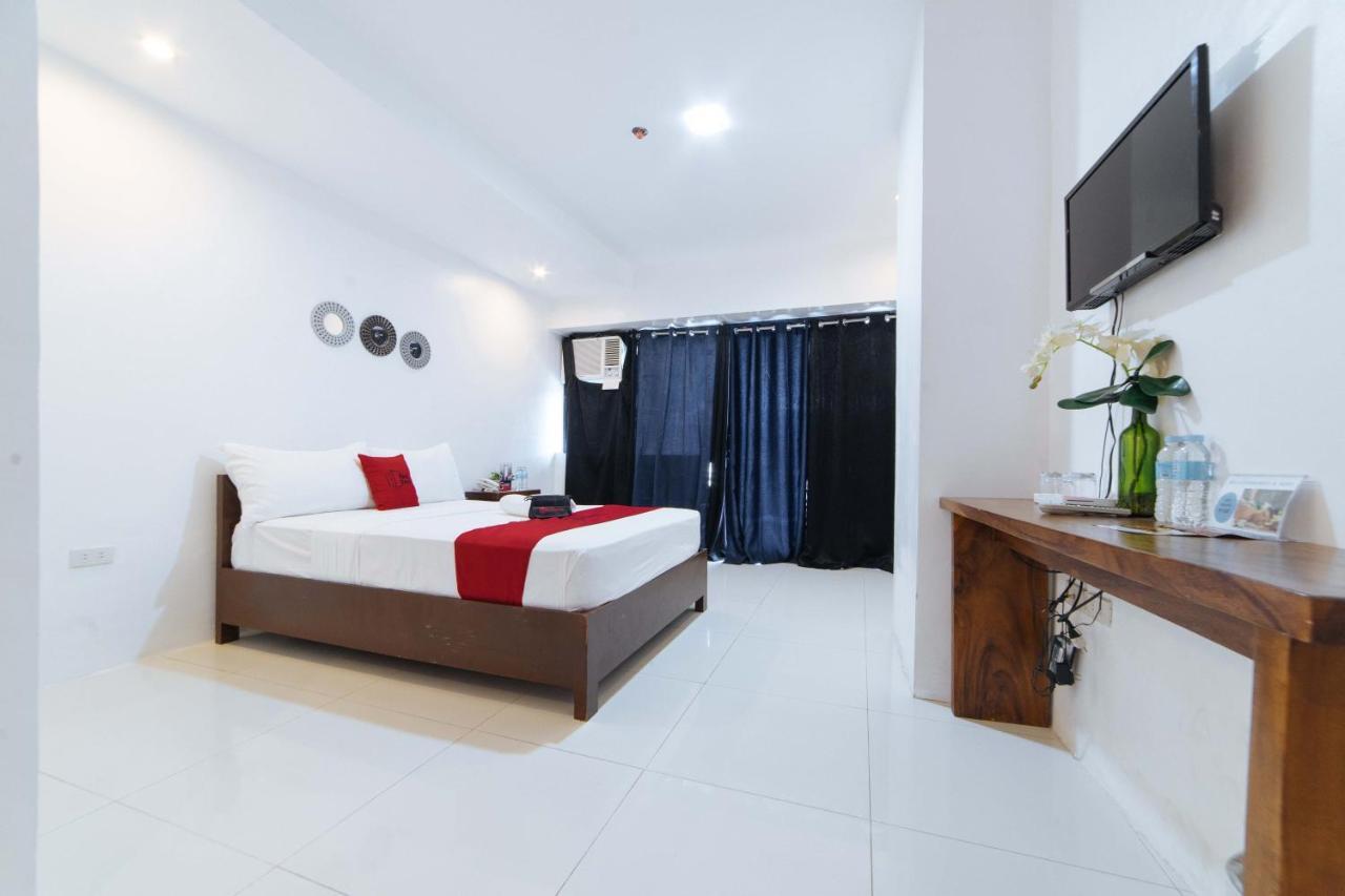 Reddoorz Plus @ San Roque Roxas City Bagian luar foto