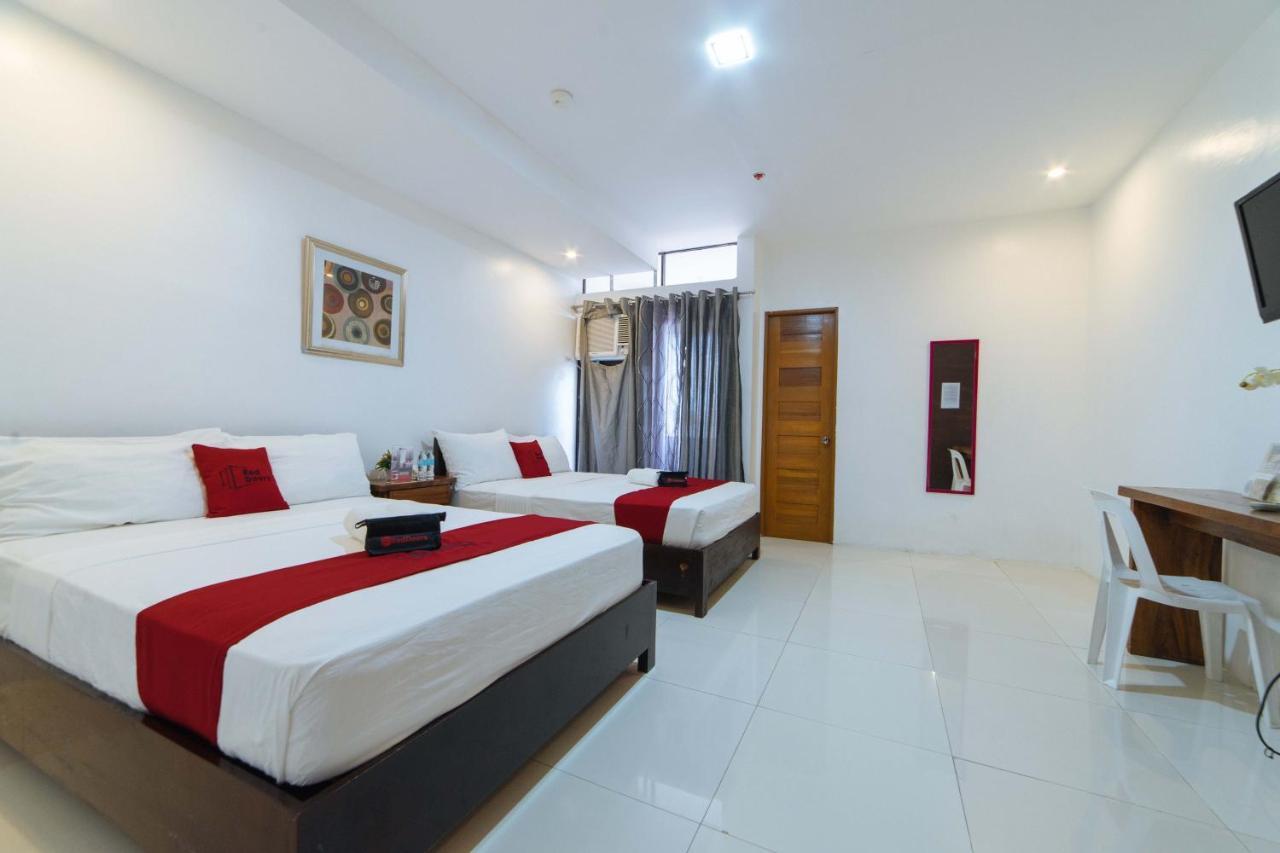 Reddoorz Plus @ San Roque Roxas City Bagian luar foto